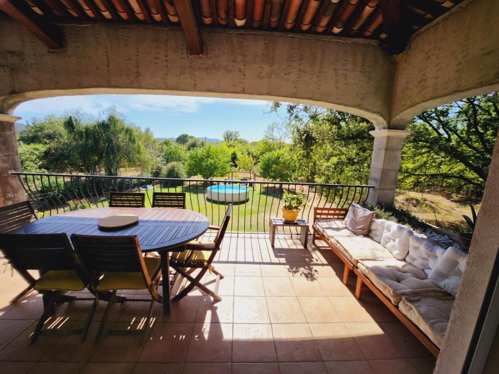 Villa En Pleine Nature Le Muy Extérieur photo